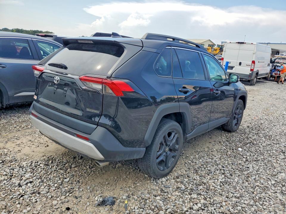 Продаж на аукціоні авто 2024 Toyota Rav4, vin: 2T3J1RFV2RW466868, номер лоту: 69824426