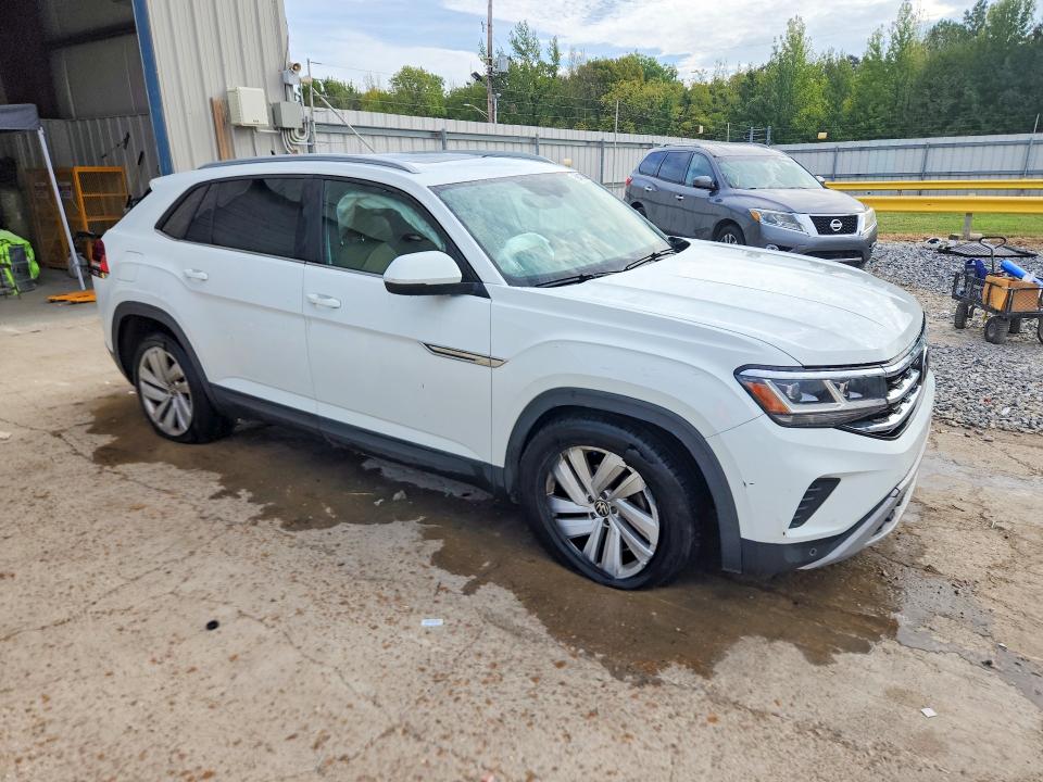 69412086 :رقم المزاد ، 1V26E2CA5LC220408 vin ، 2020 Volkswagen Atlas Cross Sport مزاد بيع