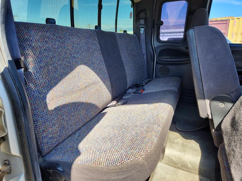 Продажа на аукционе авто 2002 Dodge Ram 2500, vin: 3B7KF23672M235496, номер лота: 69813516