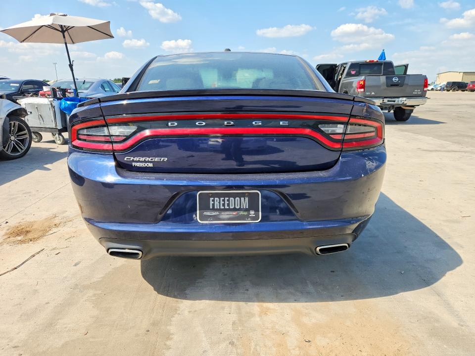 2015 Dodge Charger მანქანა იყიდება აუქციონზე, vin: 2C3CDXBG6FH724918, აუქციონის ნომერი: 69569756