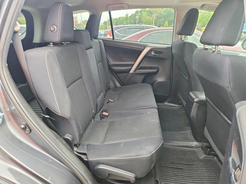 69859636 :رقم المزاد ، 2T3RFREVXJW780231 vin ، 2018 Toyota Rav4 مزاد بيع
