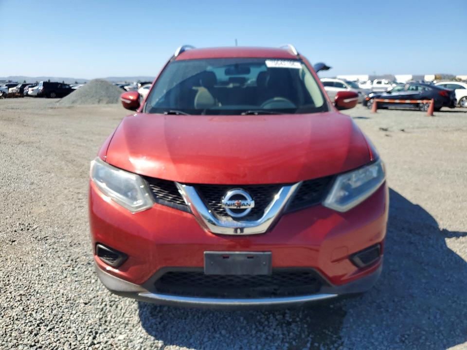 70642106 :رقم المزاد ، KNMAT2MT9FP533735 vin ، 2015 Nissan Rogue مزاد بيع