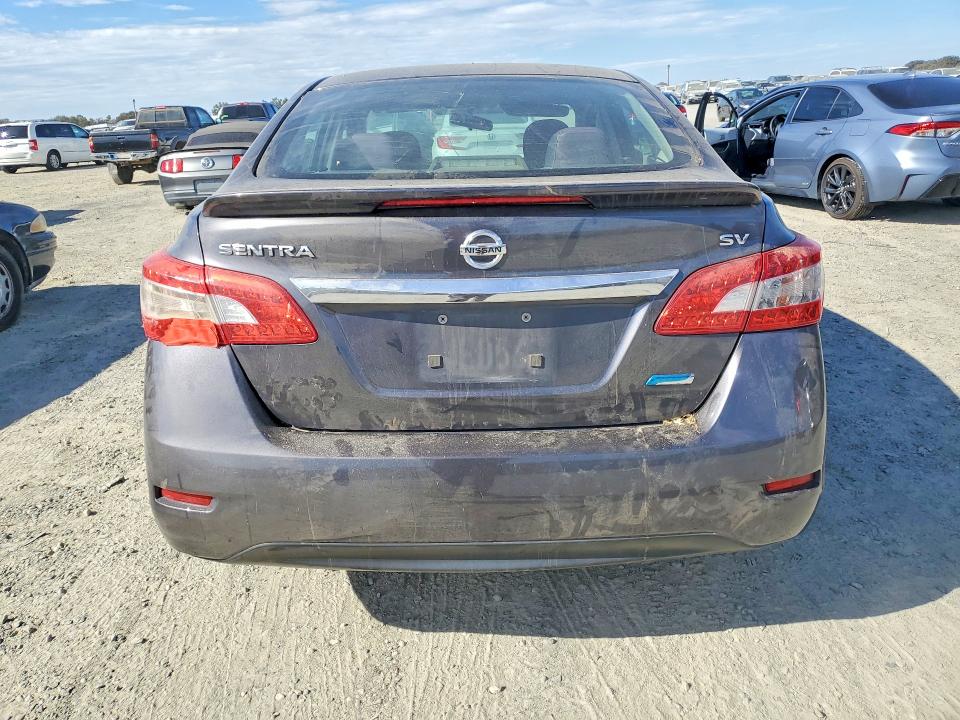 Продажа на аукционе авто 2014 Nissan Sentra, vin: 3N1AB7AP9EY311672, номер лота: 68249016
