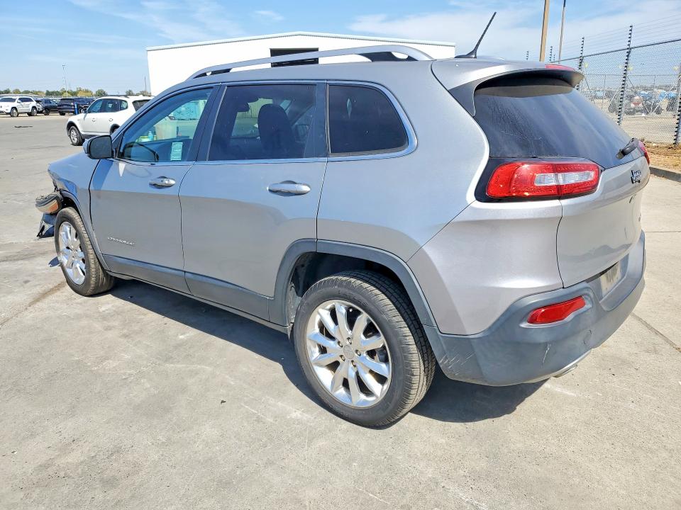 70168426 :رقم المزاد ، 1C4PJLDB4FW765842 vin ، 2015 Jeep Cherokee مزاد بيع