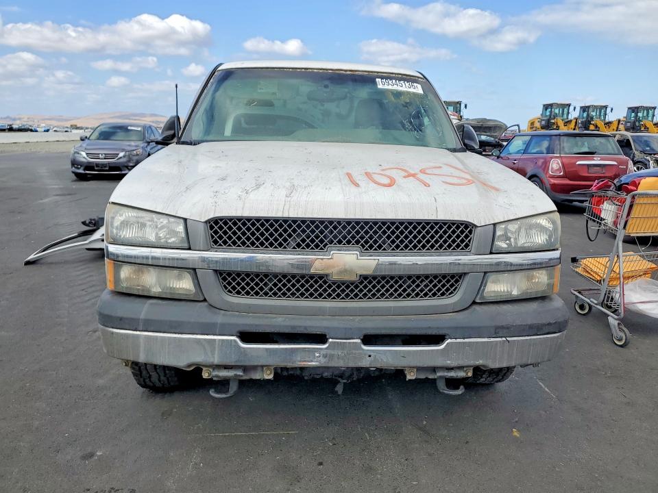 Продаж на аукціоні авто 2004 Chevrolet Silverado, vin: 1GCEC14VX4Z319898, номер лоту: 69345136