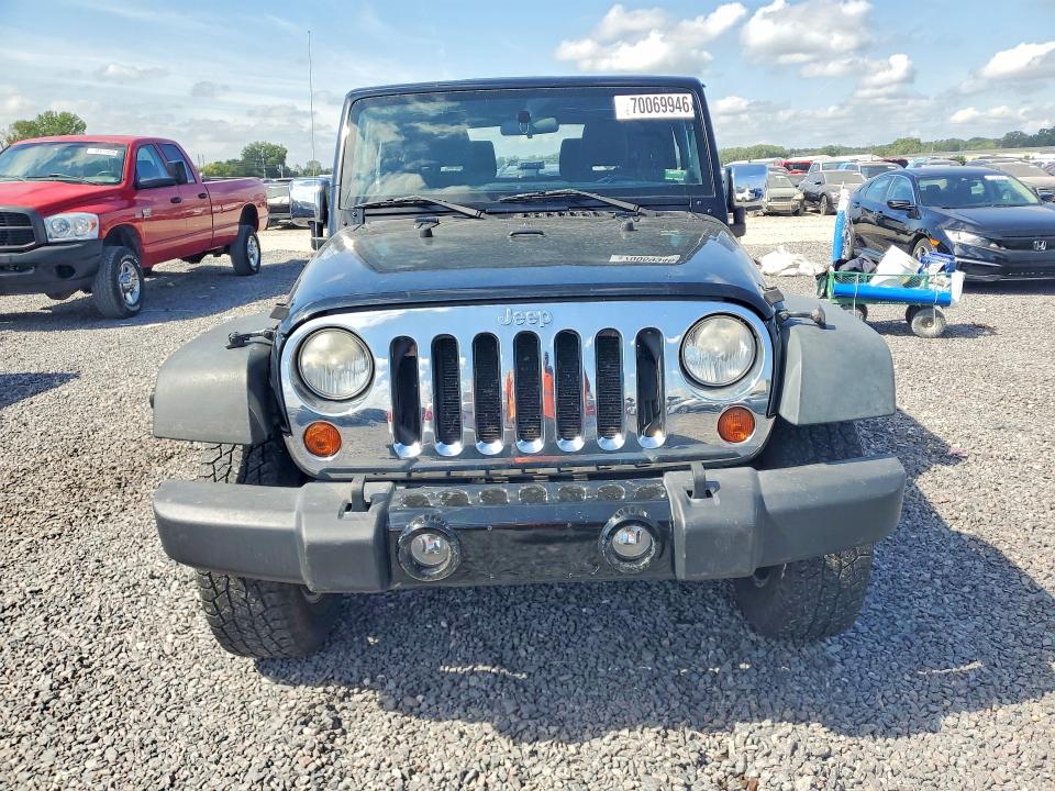 70069946 :رقم المزاد ، 1J4AA2D18BL541597 vin ، 2011 Jeep Wrangler مزاد بيع