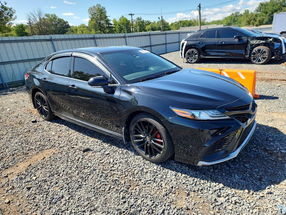 Продаж на аукціоні авто 2022 Toyota Camry, vin: 4T1K61BK5NU054997        , номер лоту: 68978506