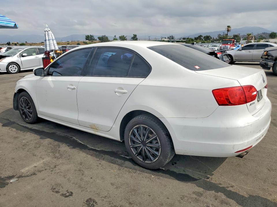 2011 Volkswagen Jetta მანქანა იყიდება აუქციონზე, vin: 3VWDZ7AJ9BM373915, აუქციონის ნომერი: 69030156