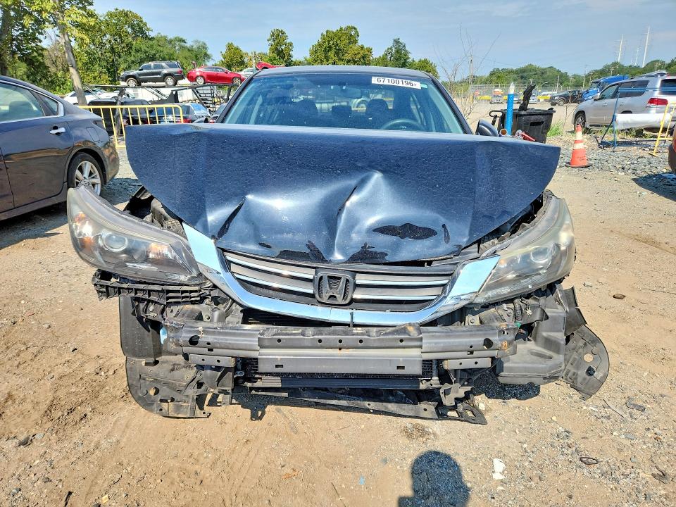 Продажа на аукционе авто 2015 Honda Accord, vin: 1HGCR2F35FA173274, номер лота: 67100196