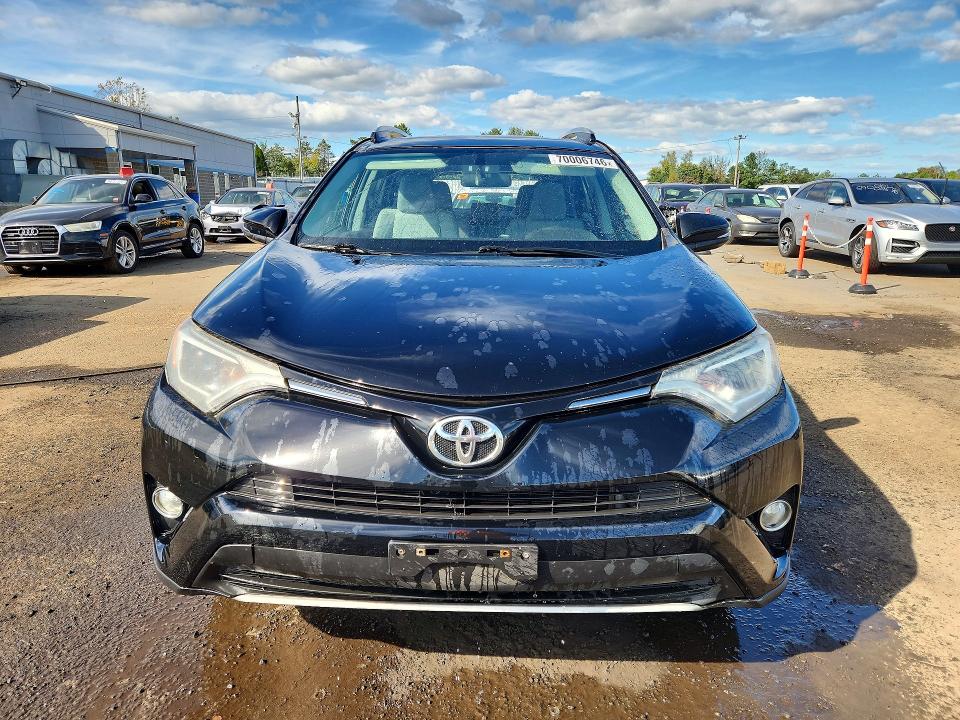 2016 Toyota Rav4 მანქანა იყიდება აუქციონზე, vin: 2T3RFREV3GW510184, აუქციონის ნომერი: 70006746