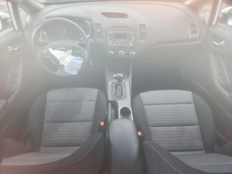2015 Kia Forte მანქანა იყიდება აუქციონზე, vin: KNAFX4A86F5334124, აუქციონის ნომერი: 68077556