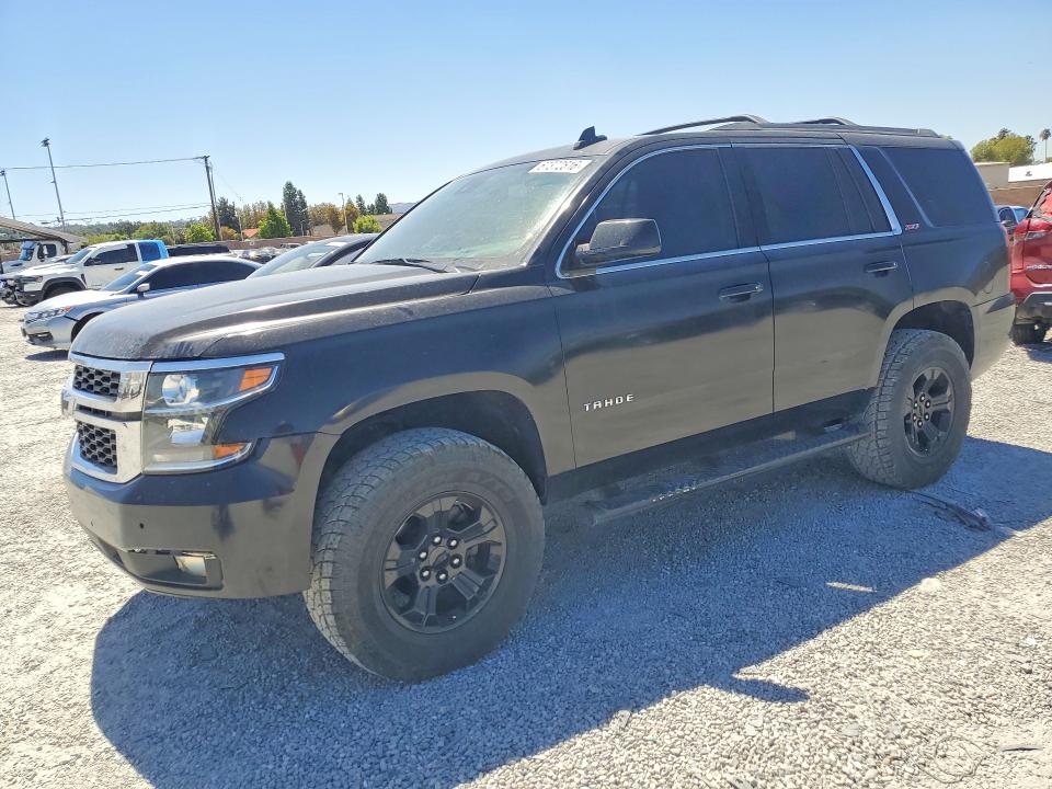 2019 Chevrolet Tahoe მანქანა იყიდება აუქციონზე, vin: 1GNSKBKC6KR182413, აუქციონის ნომერი: 67372816