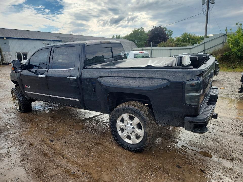 67794076 :رقم المزاد ، 1GC1KWEY6HF238329 vin ، 2017 Chevrolet Silverado مزاد بيع