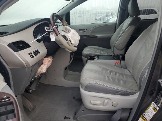 70105576 :رقم المزاد ، 5TDYK3DC1BS024519 vin ، 2011 Toyota Sienna مزاد بيع
