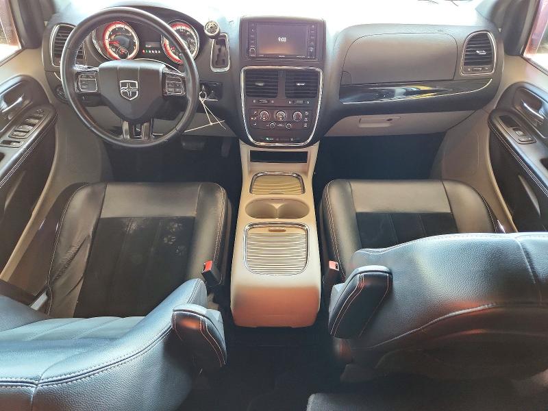 67447826 :رقم المزاد ، 2C4RDGCG1HR774045 vin ، 2017 Dodge Grand Caravan مزاد بيع