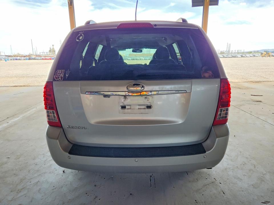 70079696 :رقم المزاد ، KNDMG4C7XE6554616 vin ، 2014 Kia Sedona مزاد بيع