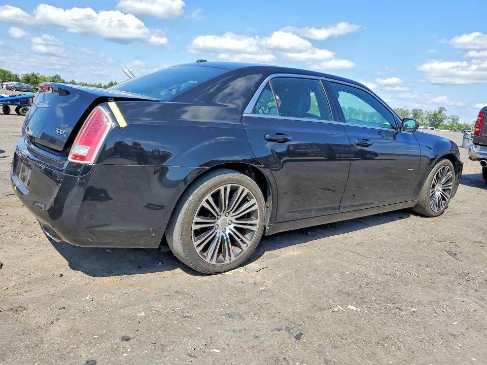 68838736 :رقم المزاد ، 2C3CCABT9DH632177 vin ، 2013 Chrysler 300 مزاد بيع