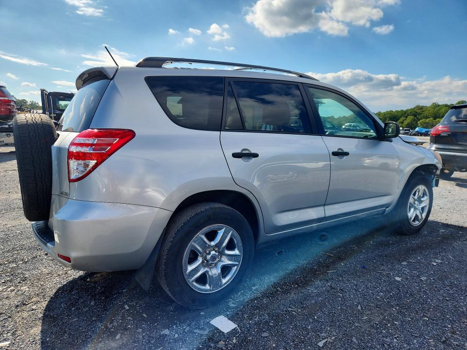 2010 Toyota Rav4 მანქანა იყიდება აუქციონზე, vin: 2T3BF4DV8AW058620, აუქციონის ნომერი: 69586096