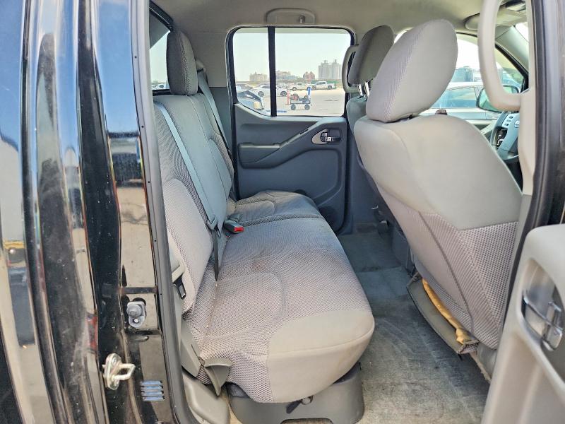 69872546 :رقم المزاد ، 1N6AD0ER4HN775963 vin ، 2017 Nissan Frontier مزاد بيع