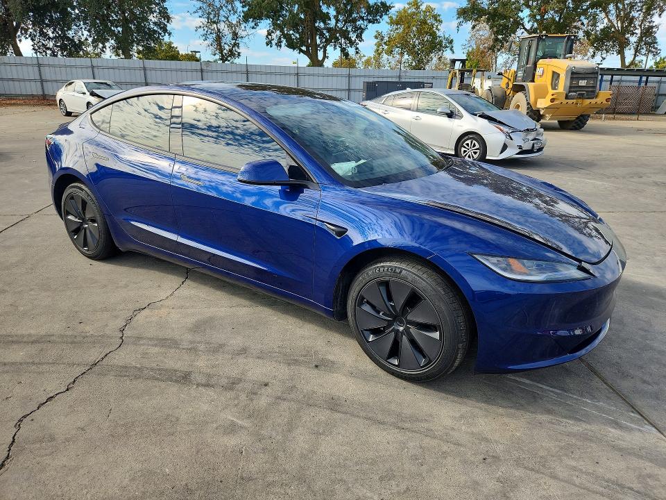 Продажа на аукционе авто 2025 Tesla Model 3, vin: 5YJ3E1EA7SF972303, номер лота: 67462806