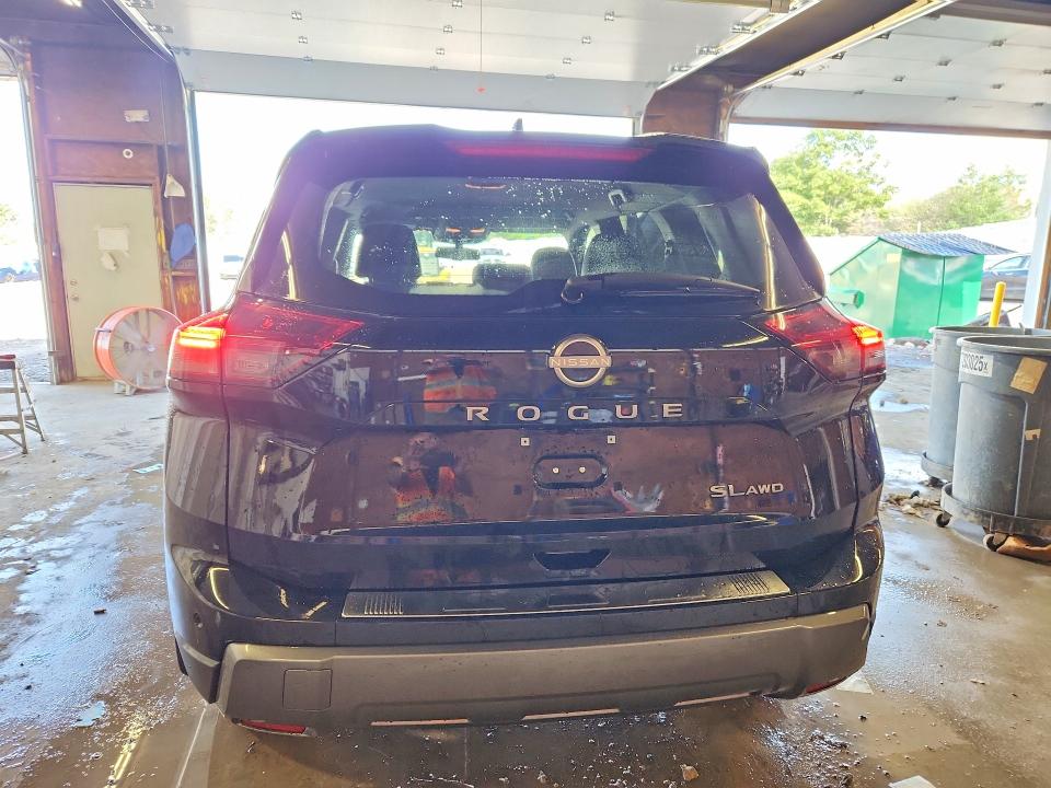Продажа на аукционе авто 2025 Nissan Rogue, vin: 5N1BT3CB8SC674456, номер лота: 68142296