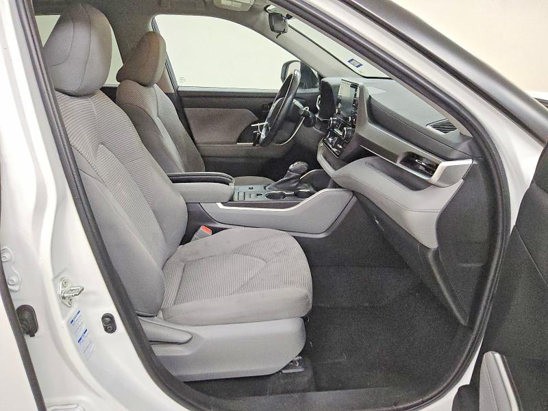 70602856 :رقم المزاد ، 5TDBBRCH5NS544202 vin ، 2022 Toyota Highlander مزاد بيع