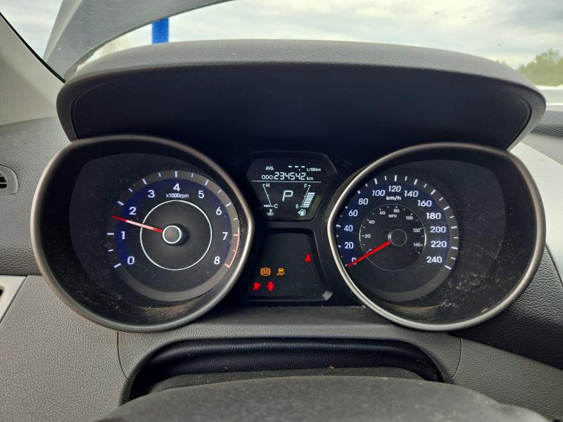 2013 Hyundai Elantra მანქანა იყიდება აუქციონზე, vin: 5NPDH4AE2DH413204, აუქციონის ნომერი: 65925346