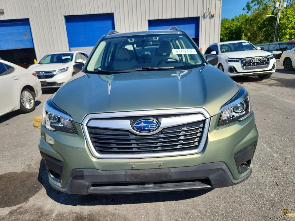 Продажа на аукционе авто 2019 Subaru Forester, vin: JF2SKACC6KH572338, номер лота: 67712426