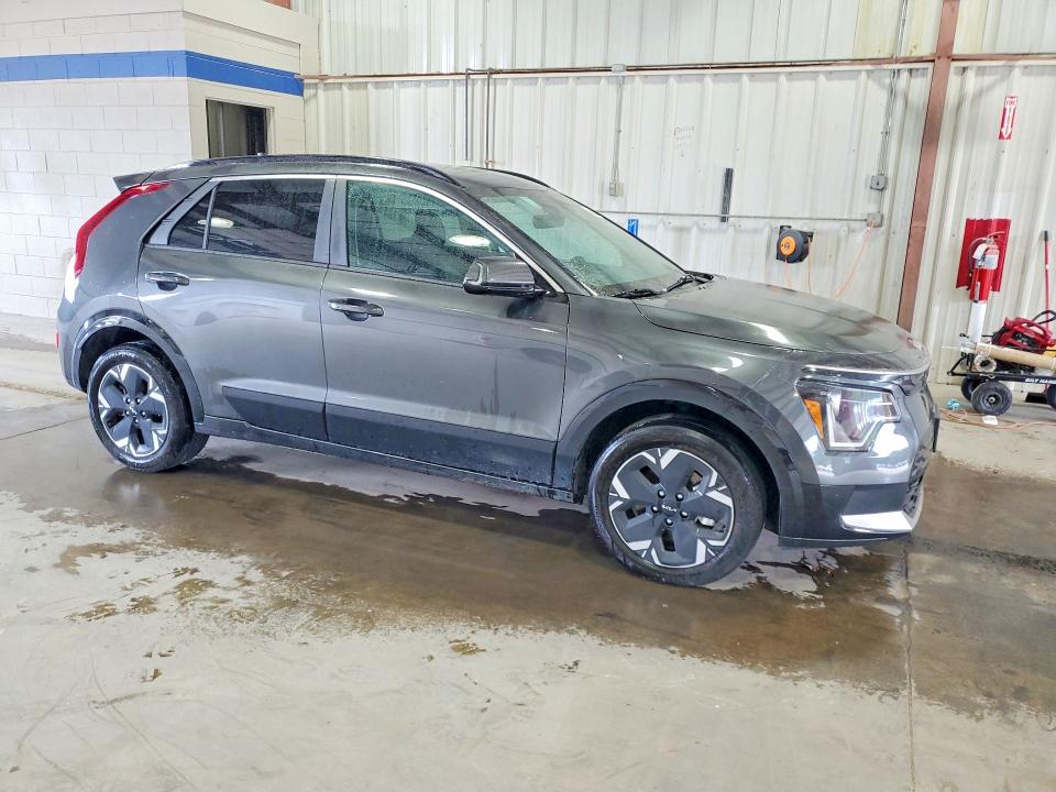 2024 Kia Niro მანქანა იყიდება აუქციონზე, vin: KNDCR3L1XR5113365, აუქციონის ნომერი: 69707556