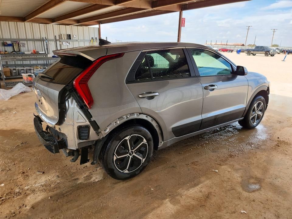 Продаж на аукціоні авто 2026 Kia Niro, vin: KNDCP3LE2T5331476, номер лоту: 70084676