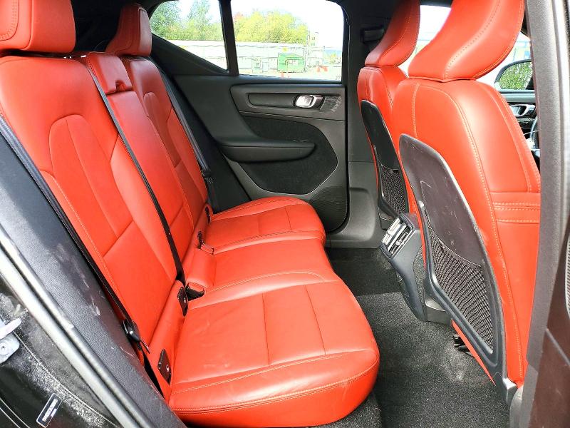 Продажа на аукционе авто 2019 Volvo Xc40, vin: YV4162XZ3K2000615, номер лота: 69439726