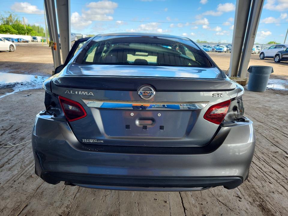 Продаж на аукціоні авто 2017 Nissan Altima, vin: 1N4AL3AP2HN353658, номер лоту: 70353536
