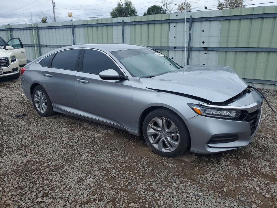 70546716 :رقم المزاد ، 1HGCV1F13LA035197 vin ، 2020 Honda Accord مزاد بيع