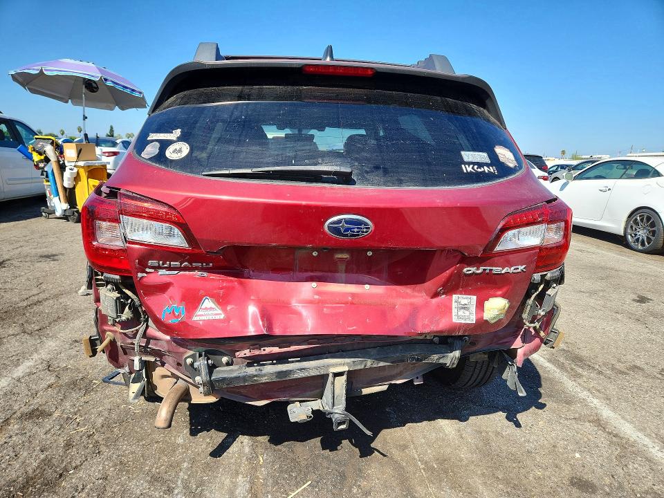 67704326 :رقم المزاد ، 4S4BSANC6J3325338 vin ، 2018 Subaru Outback مزاد بيع
