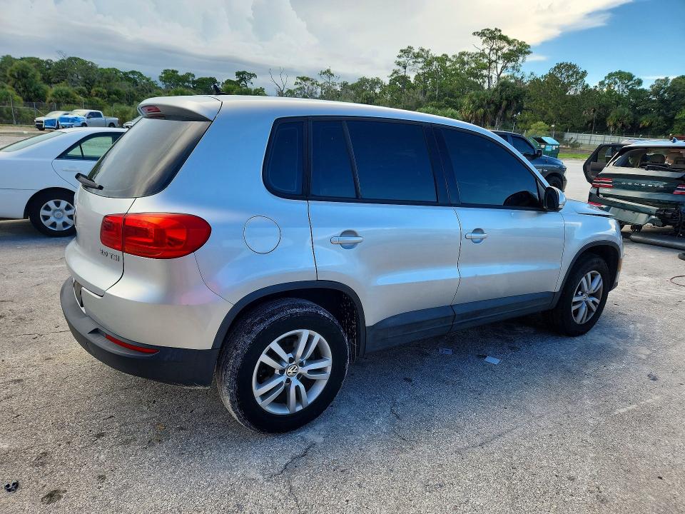 Продажа на аукционе авто 2013 Volkswagen Tiguan, vin: WVGAV7AX5DW540209, номер лота: 68416536