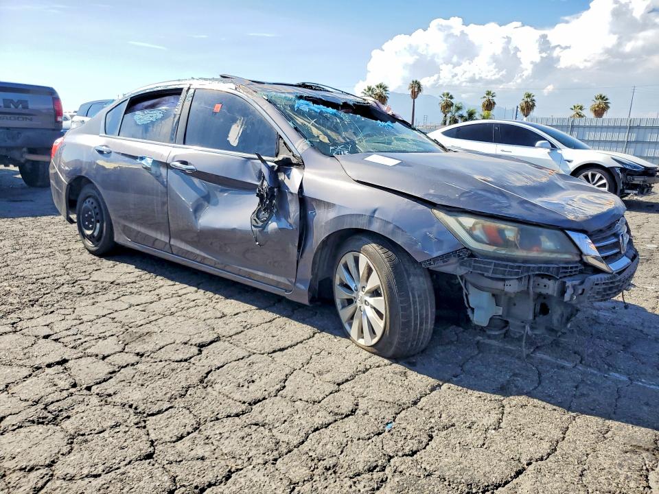 Продажа на аукционе авто 2015 Honda Accord, vin: 1HGCR3F87FA038413, номер лота: 68562706