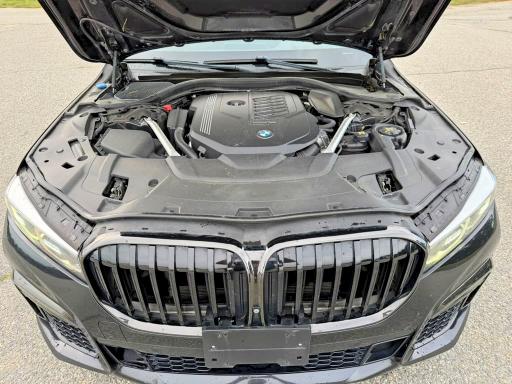 70374006 :رقم المزاد ، WBA7T4C03NCK23662 vin ، 2022 Bmw 740 مزاد بيع
