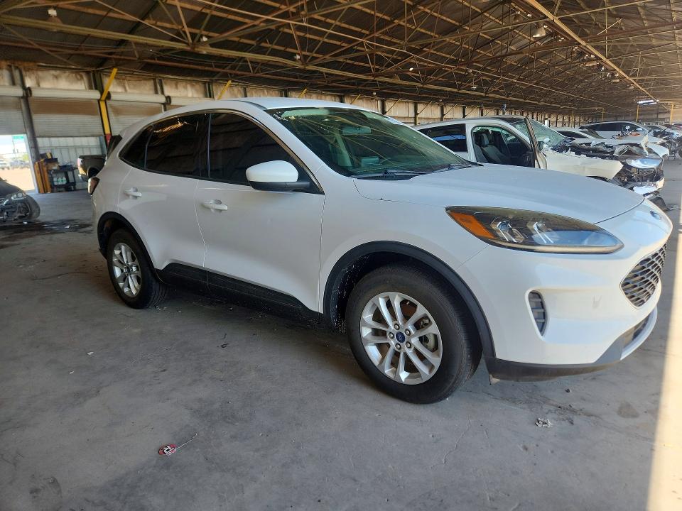 2020 Ford Escape მანქანა იყიდება აუქციონზე, vin: 1FMCU9G67LUB16336, აუქციონის ნომერი: 67735856