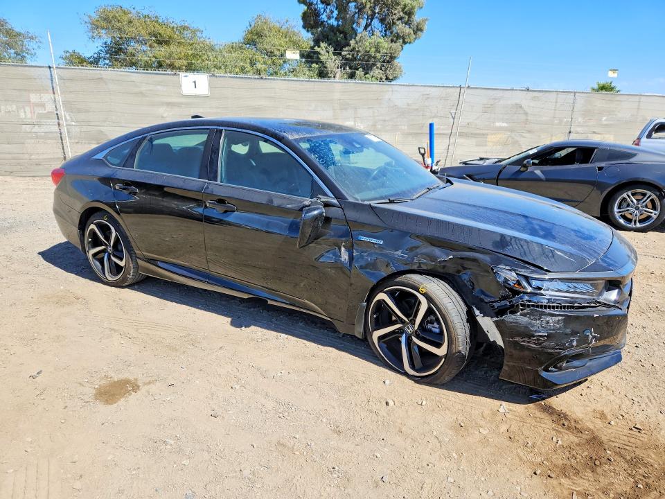 Продажа на аукционе авто 2022 Honda Accord, vin: 1HGCV3F24NA034762, номер лота: 67877686