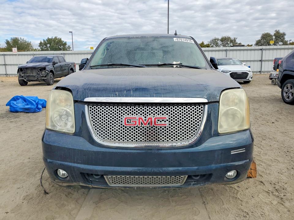 Продажа на аукционе авто 2007 Gmc Yukon, vin: 1GKFK63877J139723, номер лота: 67614916