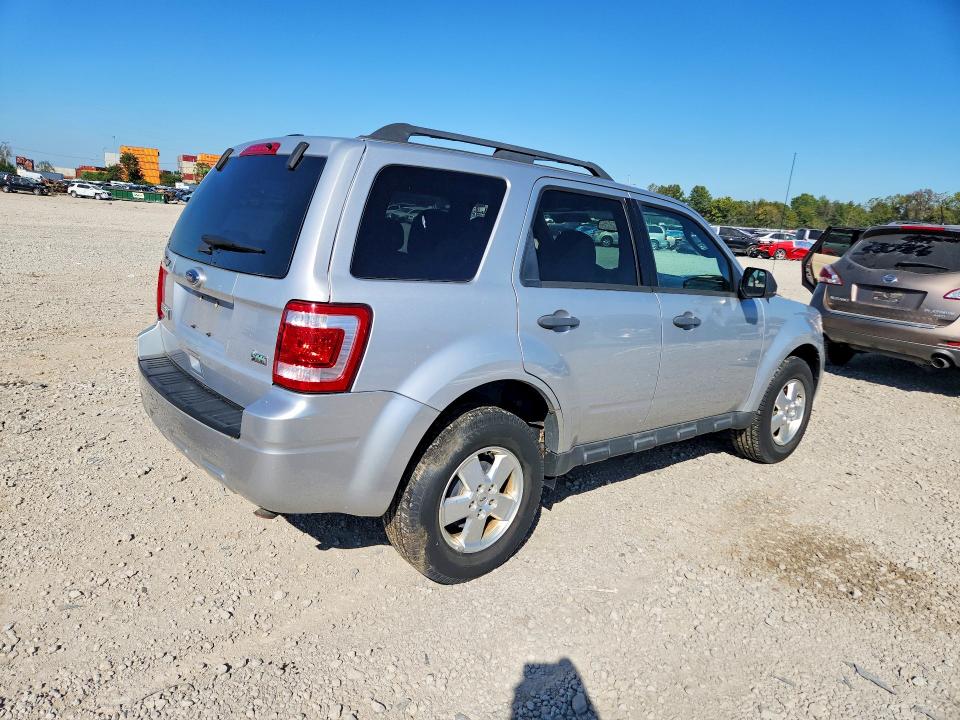 Продажа на аукционе авто 2011 Ford Escape, vin: 1FMCU0DG0BKB45079, номер лота: 70037006