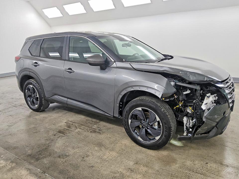 Продаж на аукціоні авто 2025 Nissan Rogue, vin: 5N1BT3BA5SC834284, номер лоту: 70136346
