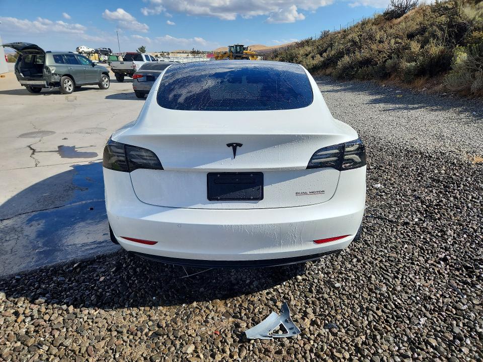 Продажа на аукционе авто 2022 Tesla Model 3, vin: 5YJ3E1EC6NF295380, номер лота: 68879366