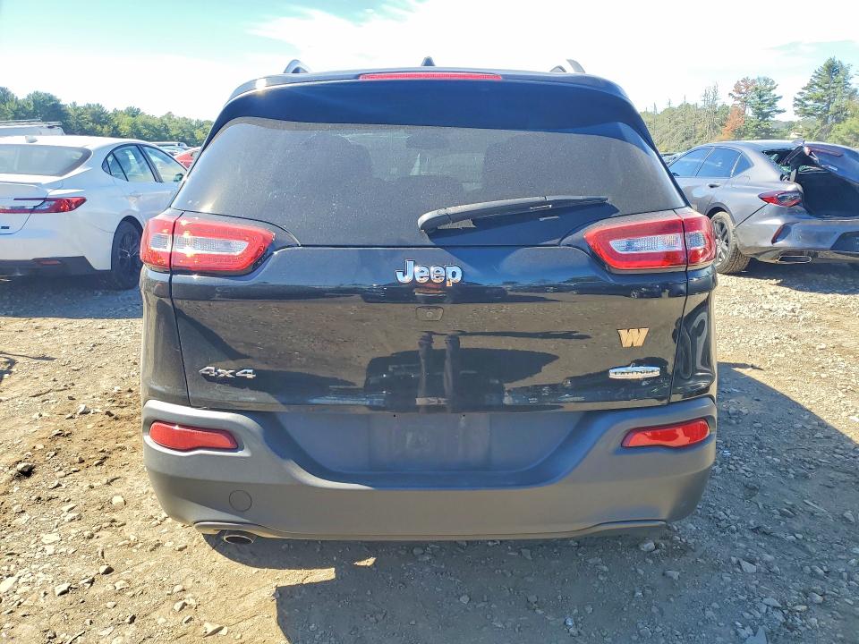 Продажа на аукционе авто 2016 Jeep Cherokee, vin: 1C4PJMCB1GW241055, номер лота: 68883896