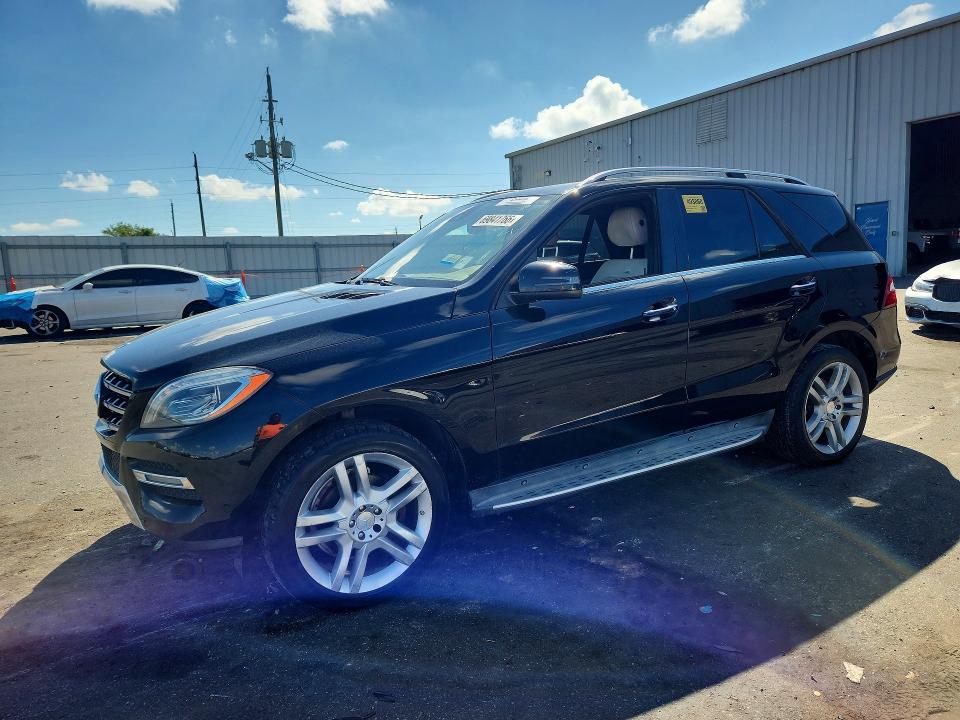 Продажа на аукционе авто 2015 Mercedes-benz Ml, vin: 4JGDA5JB1FA505894, номер лота: 69841766