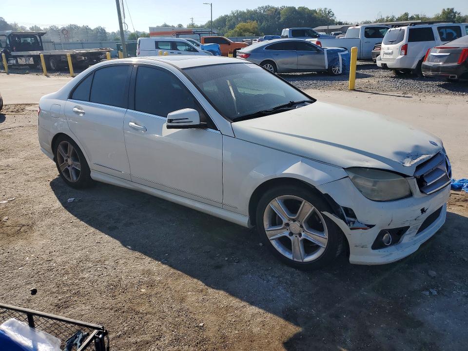 68757366 :رقم المزاد ، WDDGF5EB6AF388389 vin ، 2010 Mercedes-benz C مزاد بيع