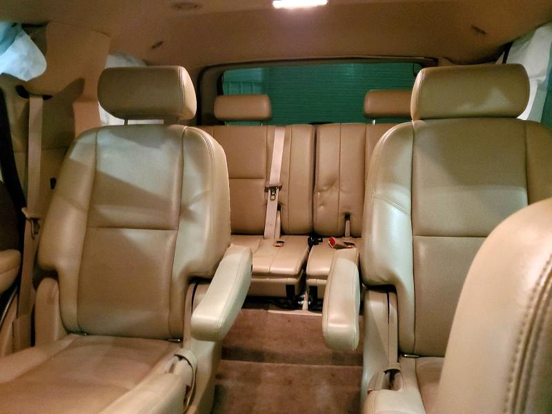 Продажа на аукционе авто 2010 Chevrolet Tahoe, vin: 1GNUKCE08AR278381, номер лота: 68232846