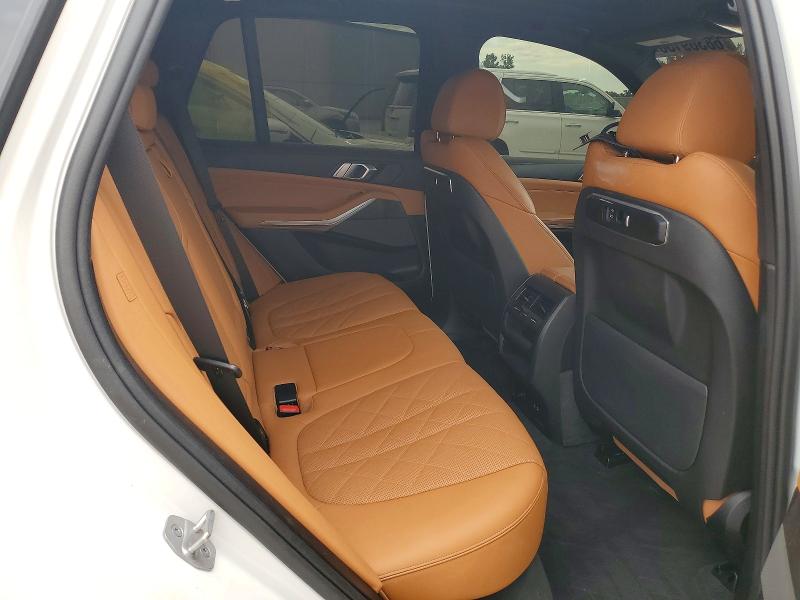 Продаж на аукціоні авто 2024 Bmw X5, vin: 5UX23EU04R9V13556, номер лоту: 68369136
