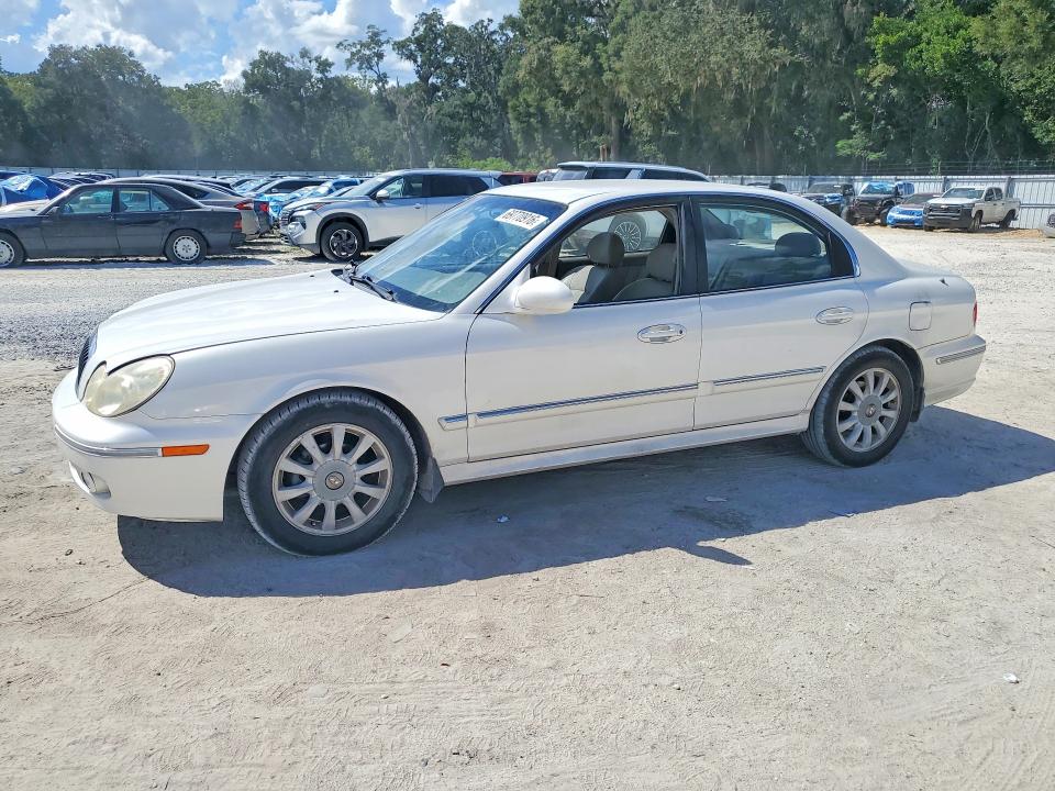Продажа на аукционе авто 2002 Hyundai Sonata, vin: KMHWF35H52A638441, номер лота: 69770916