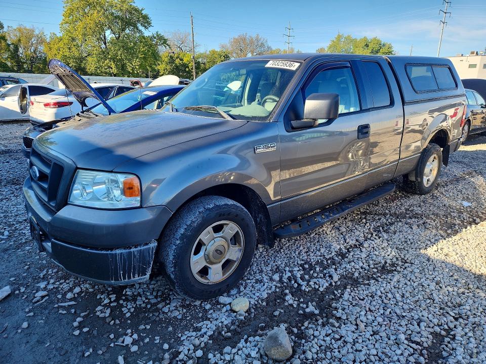 2004 Ford F150 მანქანა იყიდება აუქციონზე, vin: 1FTRX12W34NC35642, აუქციონის ნომერი: 70325936
